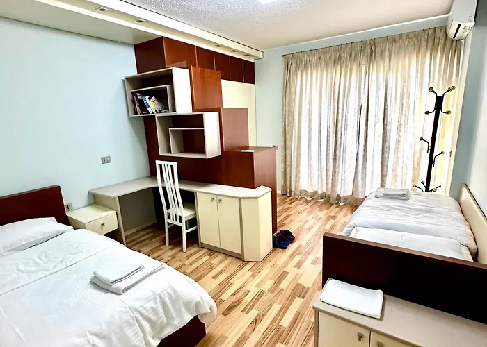 Rolling Apartment Tirana - Near Blloku