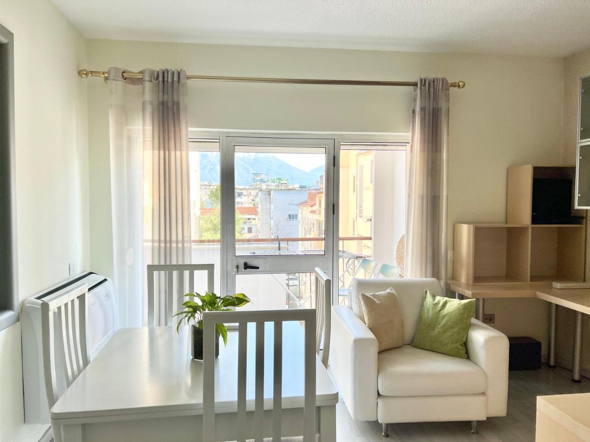 Apartamento Rolling - Near Blloku *
