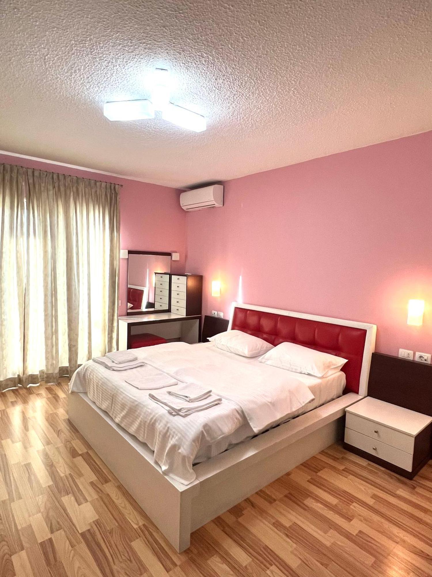 Apartamento Rolling - Near Blloku *